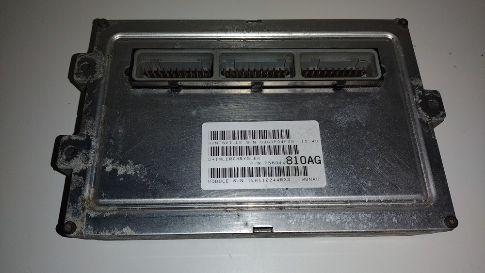 2002 Jeep Grand Cherokee 4.7L ECM/ECU computer module P56044810AG