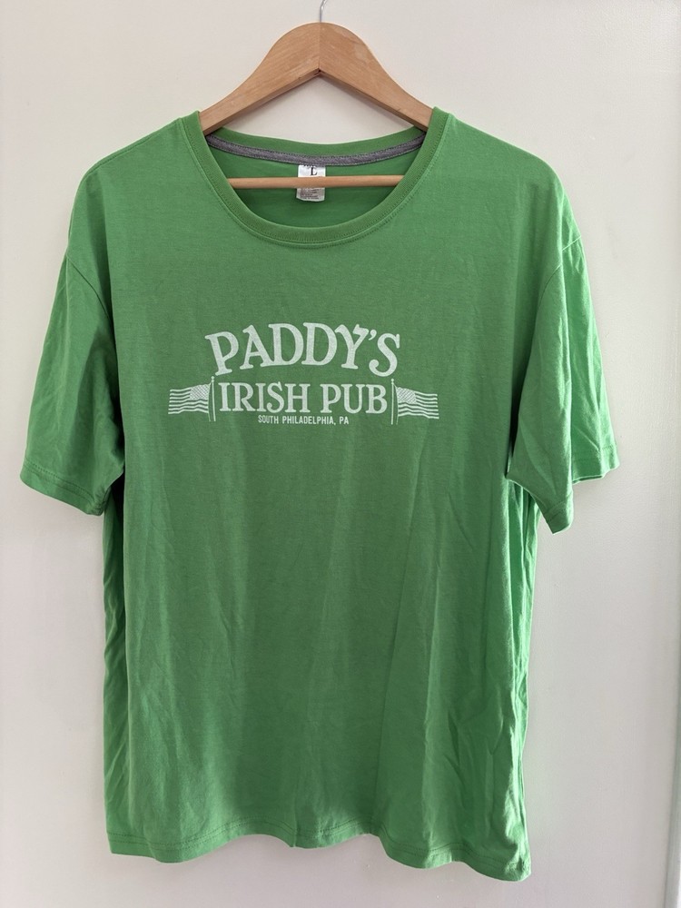 Adults Men's Paddy's Irish Pub South Philadelphia PA 100% Cotton T-Shirt Green L