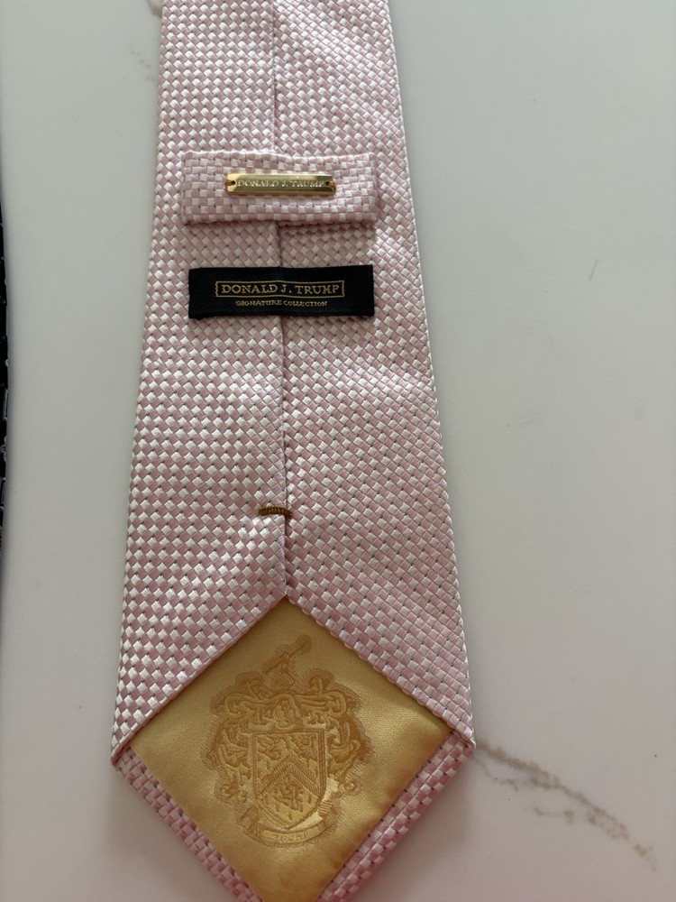 Donald J. Trump Pink White 100% Silk Handmade Men's Tie little stain