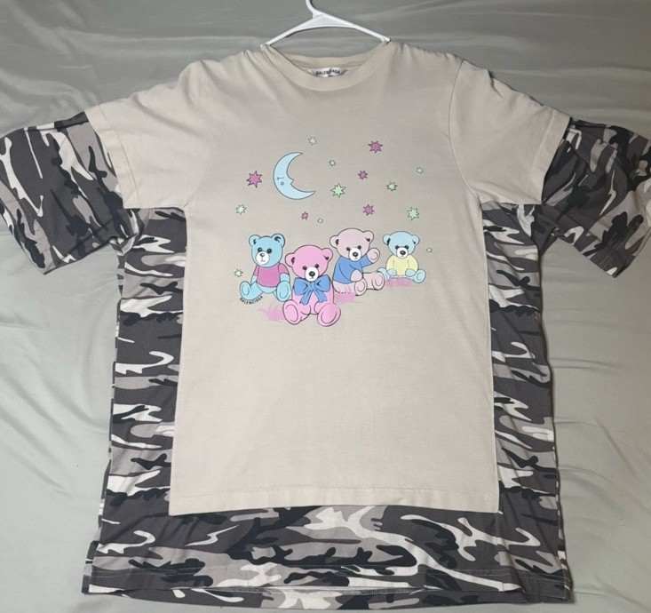 Balenciaga “Love Bears”