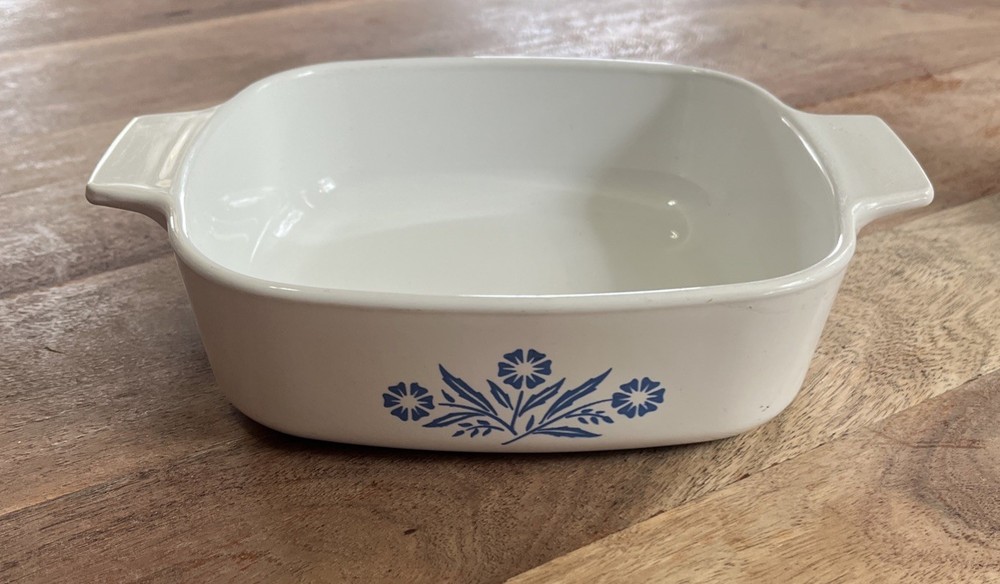Corning Ware Blue Cornflower P-1-B 1QT Casserole Dish No Lid Vintage Corningware