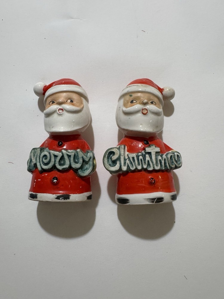 vintage santa salt and pepper shakers - Merry Christmas ( B)