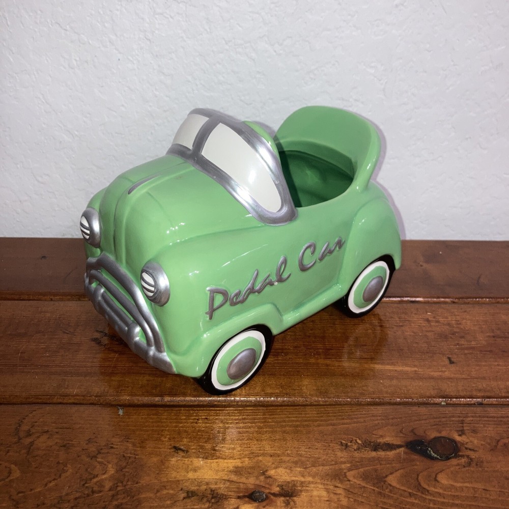 VINTAGE NAPCO GREEN PEDAL CAR CERAMIC PLANTER / CANDY DISH