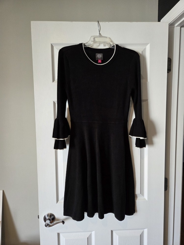 Vince Camuto Fit And Flare Black Sweater Dress Size Small