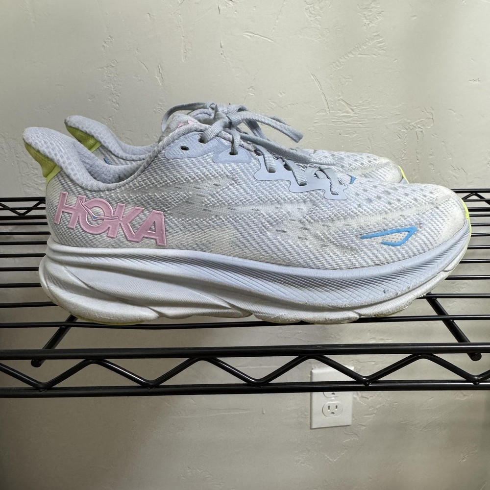 Hoka One One Clifton 9 Shoes Womens Size 9.5 White Blue Pink Running 1127896 GLS