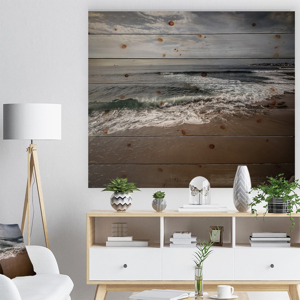 Designart 'Soft Waves of Sea on Sandy Beach' Seashore Print  Small