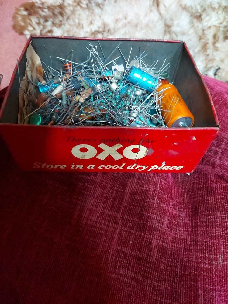 VINTAGE COMPONENTS OUT OLD OXO TIN RESISTORS TRANSISTORS CAPACITORS ETC