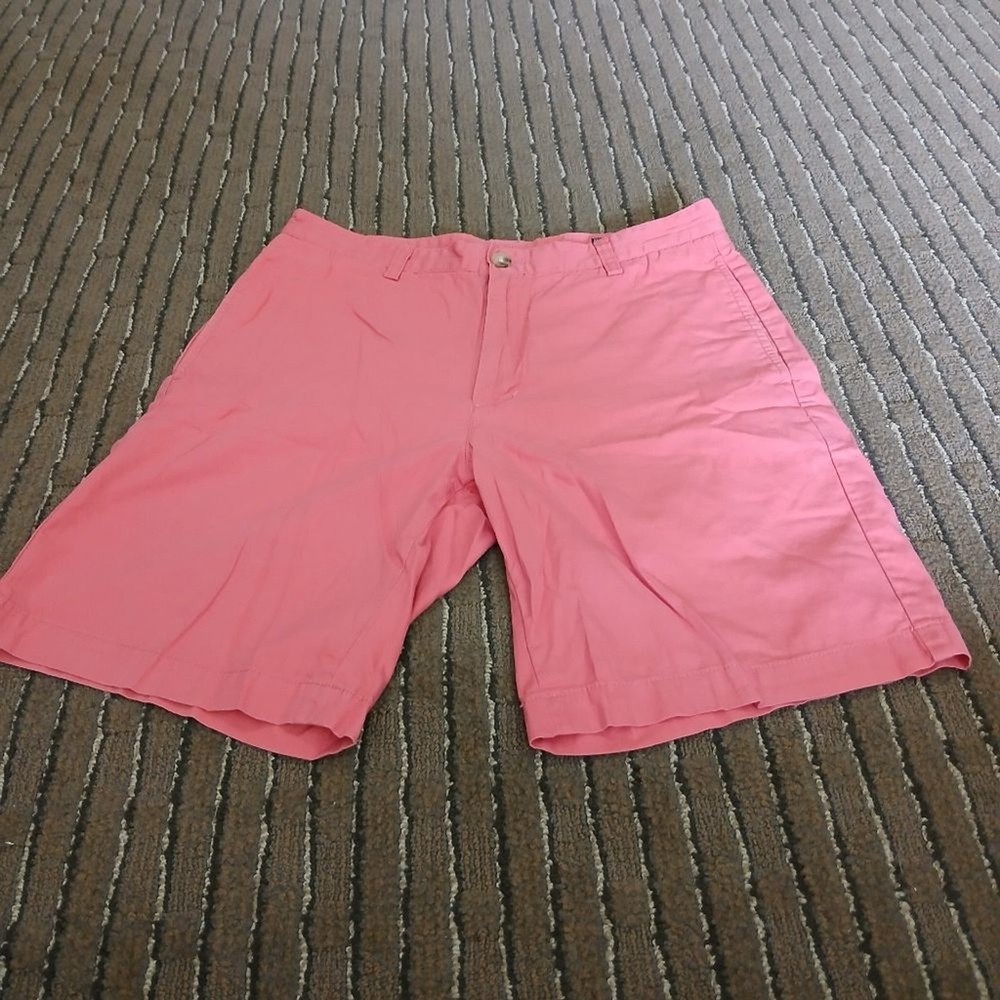 Vineyard Vines Flat Front Red Club Shorts Men's Size 30 Preppy Beach Vacation
