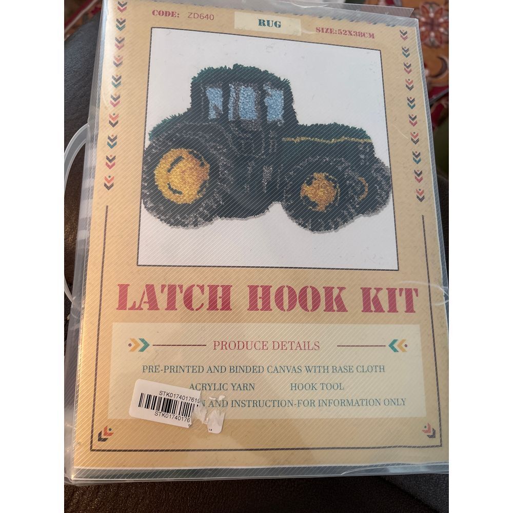Tractor Rug Latch Hook Kit NEW