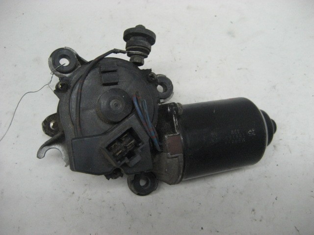 Used Windshield Wiper Motor fits: 1995 Mitsubishi Galant  Grade A