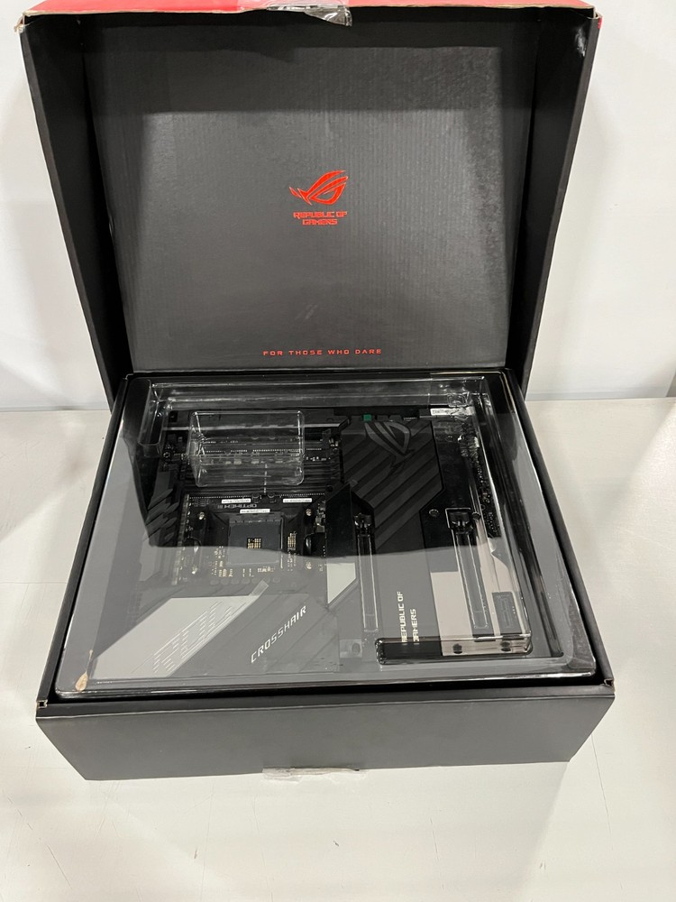 ROG Crosshair VIII Extreme Motherboard