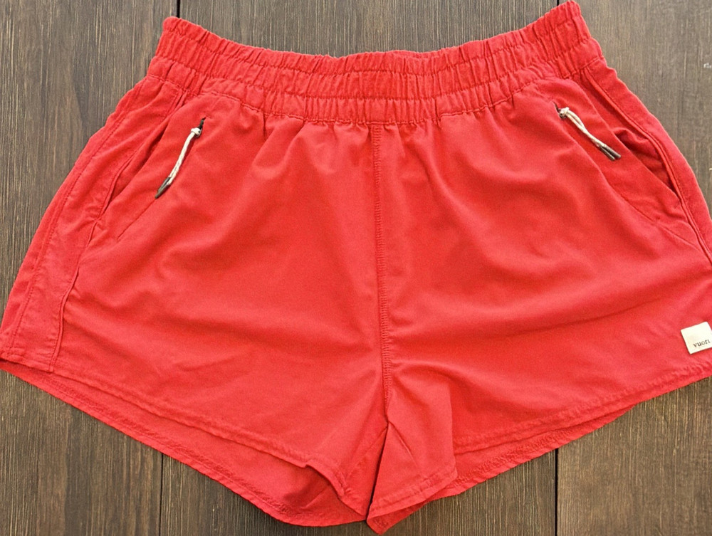 Vuori Women's Red Athletic Shorts Drawstring Elastic Waist Zip Pockets M