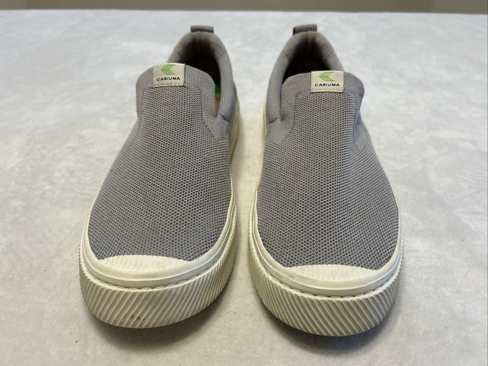 Cariuma IBI Slip On Light Grey Knit Sneakers Women Size 10.5 Mens Size 9 Unisex