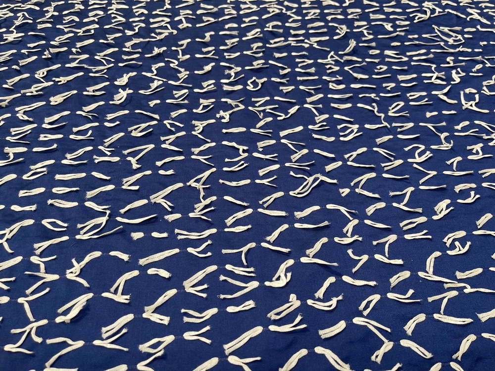 Fabricut Theron/ Color Marine - 1.25 yd