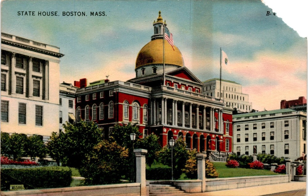 STATE HOUSE, BOSTON, MASS, BOSTON 15, U. S. A Postcard