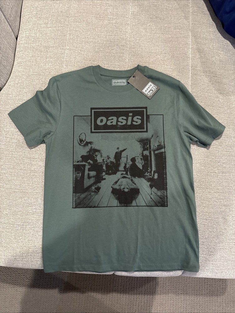 Oasis Official Live’25 Graphic T-Shirt in Green Sold Out! New w/tags. Size Small