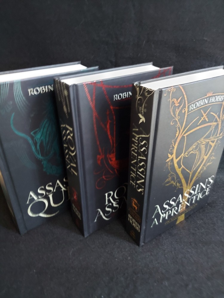 Robin Hobb ~ Farseer Trilogy Illustrated Assassin's Apprentice ~ SIGNED 1st Set!