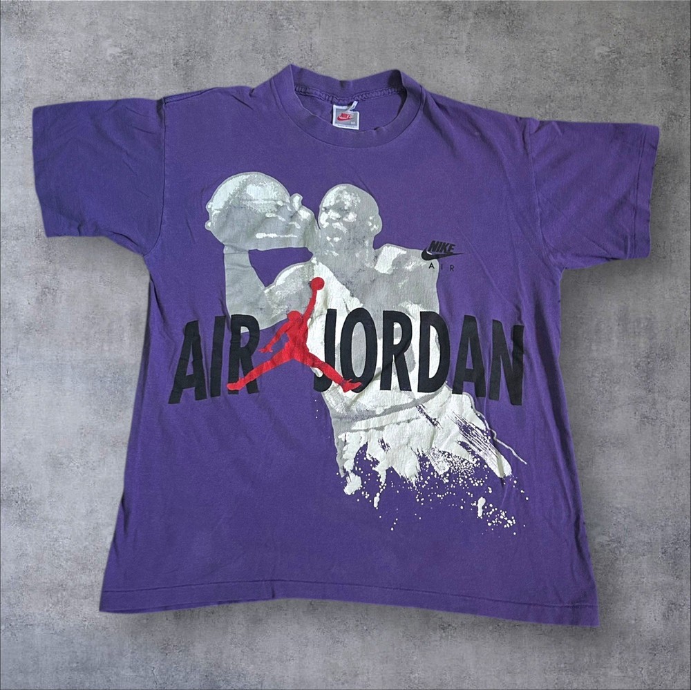 Vintage 90’s Nike Air Bugs Bunny T-Shirt Space Jam Hare Jordan RARE Purple Sz M