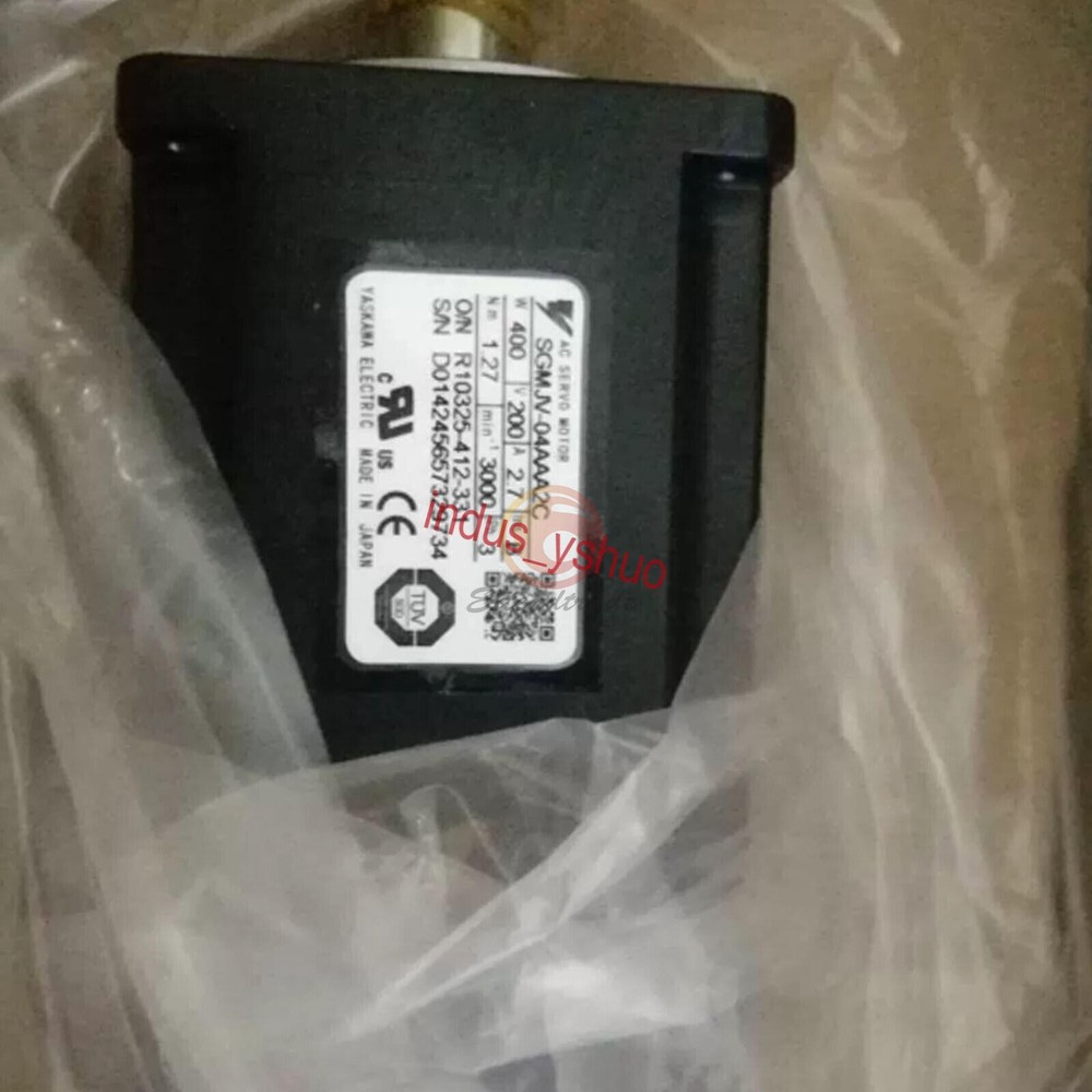 ONE NEW Yaskawa servo motor SGMJV-04AAA2C