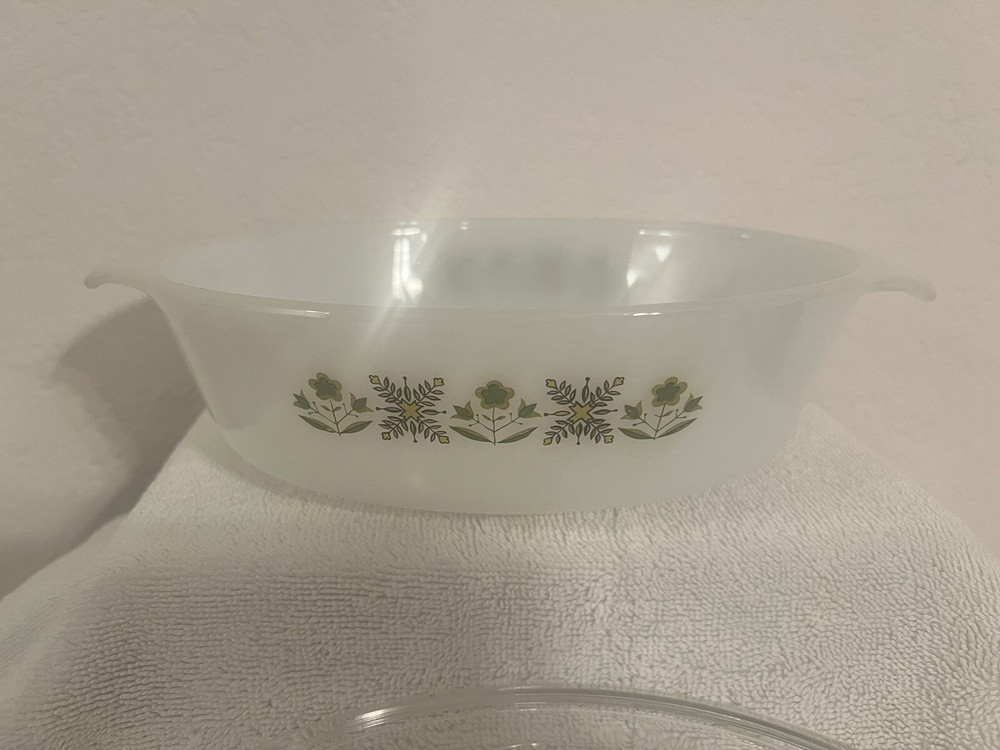 Vintage Anchor Hocking Fire-King Meadow Green Casserole Baking Dish 433  1.5 Qt