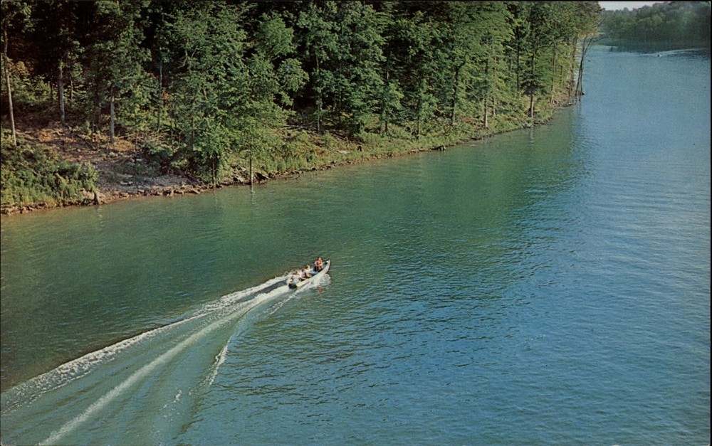 Kentucky Letchfield Rough River State Park ~ 1950s-60s postcard sku483