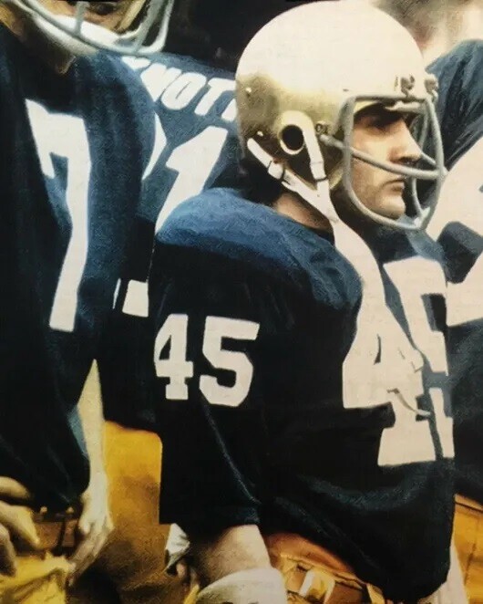 Notre Dame Fighting Irish Rudy Ruettiger Football  8x10 PHOTO PRINT