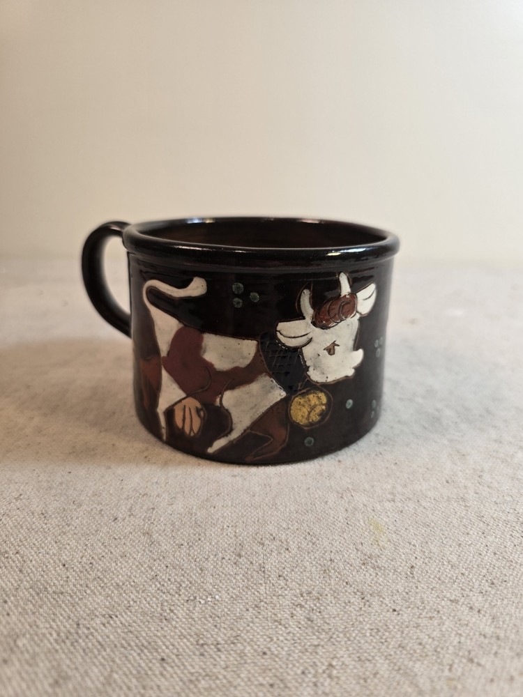 VTG Swedish Folk Art Soup Mug – Hand-Painted Cow Motif – Rustic Pottery Cup