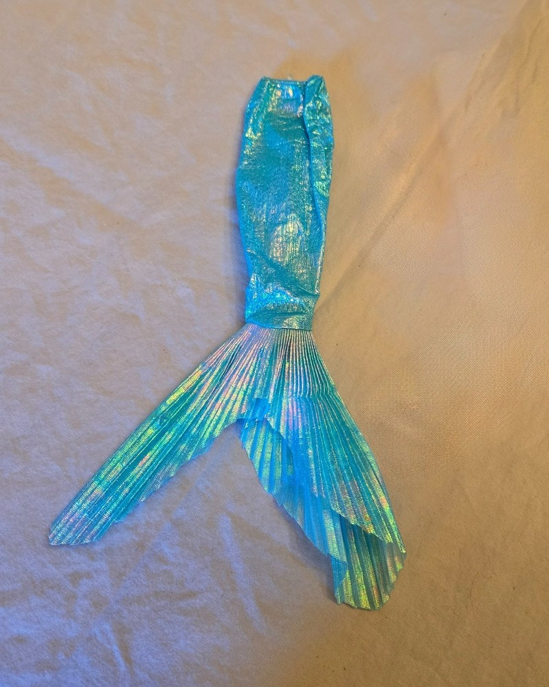Barbie Mermaid Tail Magical Mermaid 1991 Blue Iridescent Fashion Doll Clothes