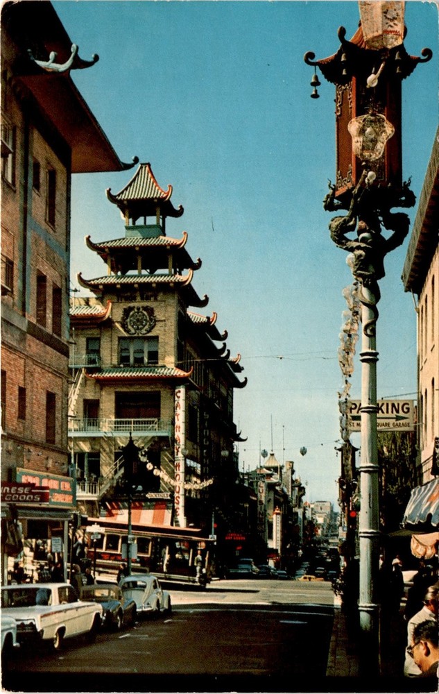 GRANT AVENUE, CHINATOWN, SAN FRANCISCO, GOLDEN GATE Postcard