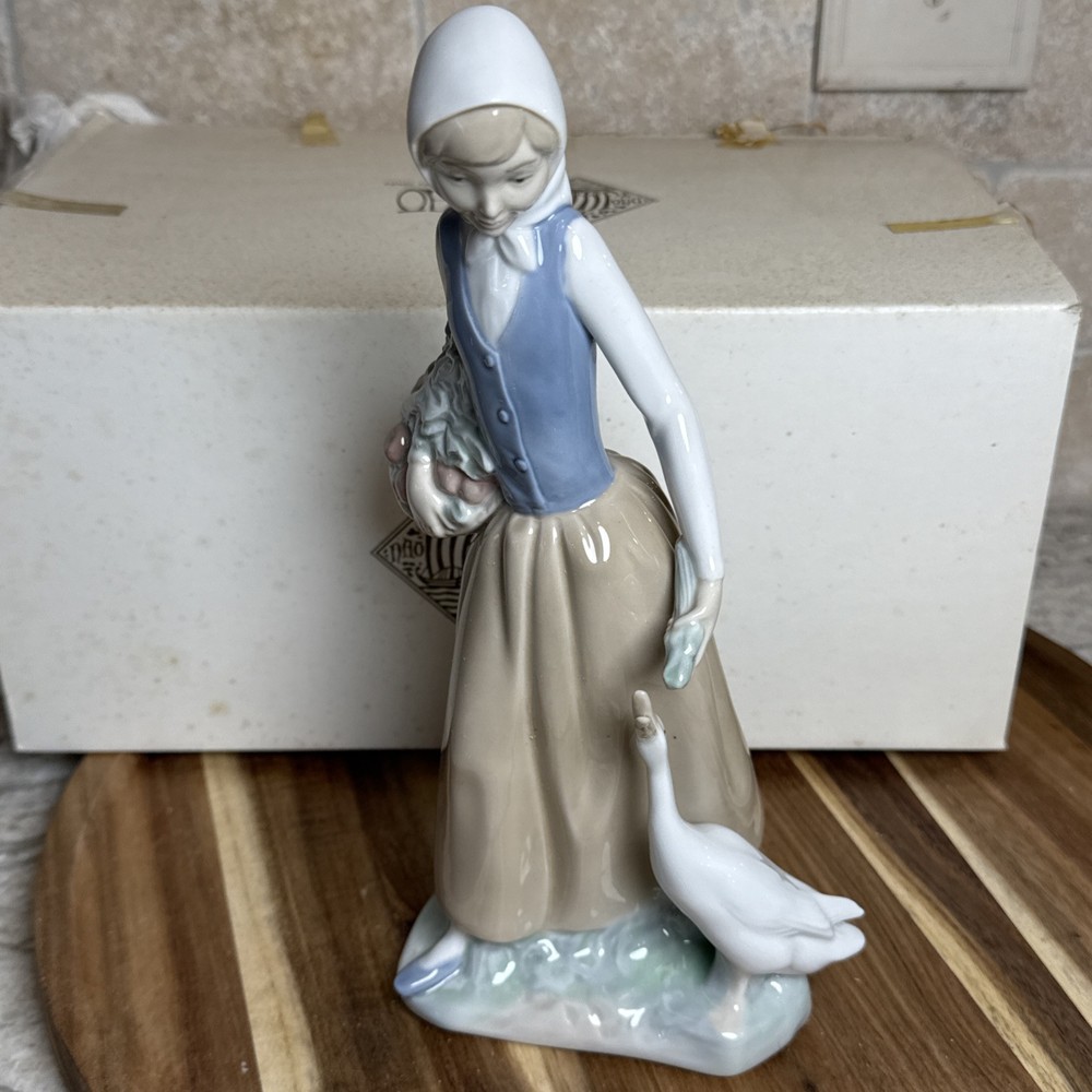 Lladro NAO Figurine Girl Feeding Goose Duck Porcelain Collectible