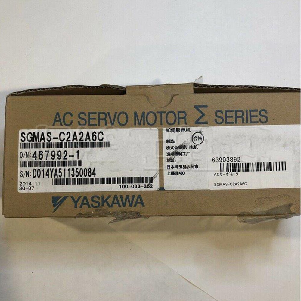 1pcs new for   Servo Motor SGMAS-C2A2A6C in box Fast Shipping #F5