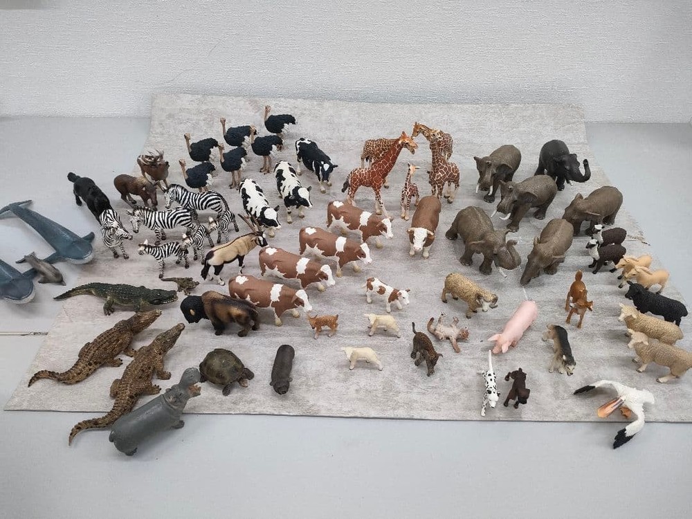 Schleich animal animal set of 66 #526d04