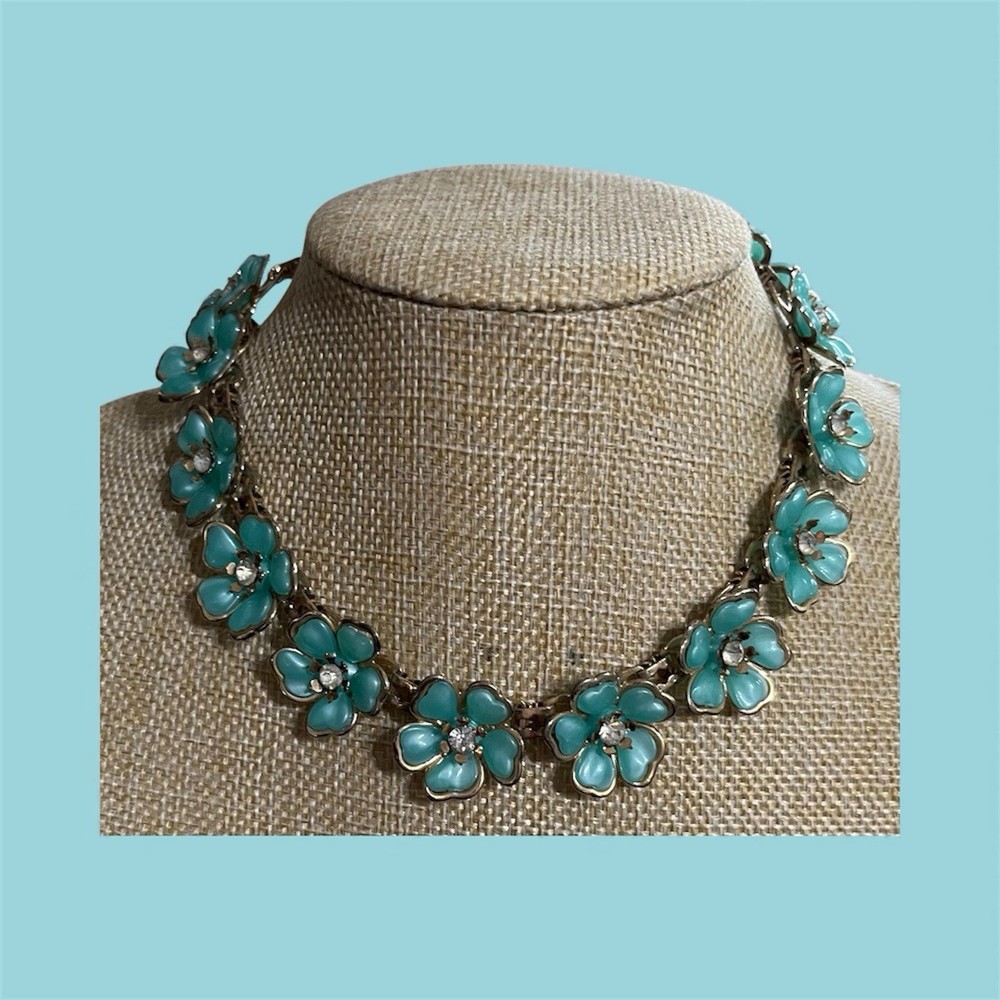 Sweet Vintage Blue Enamel Flower Necklace W/ Rhinestone &  Gold Tone Accent