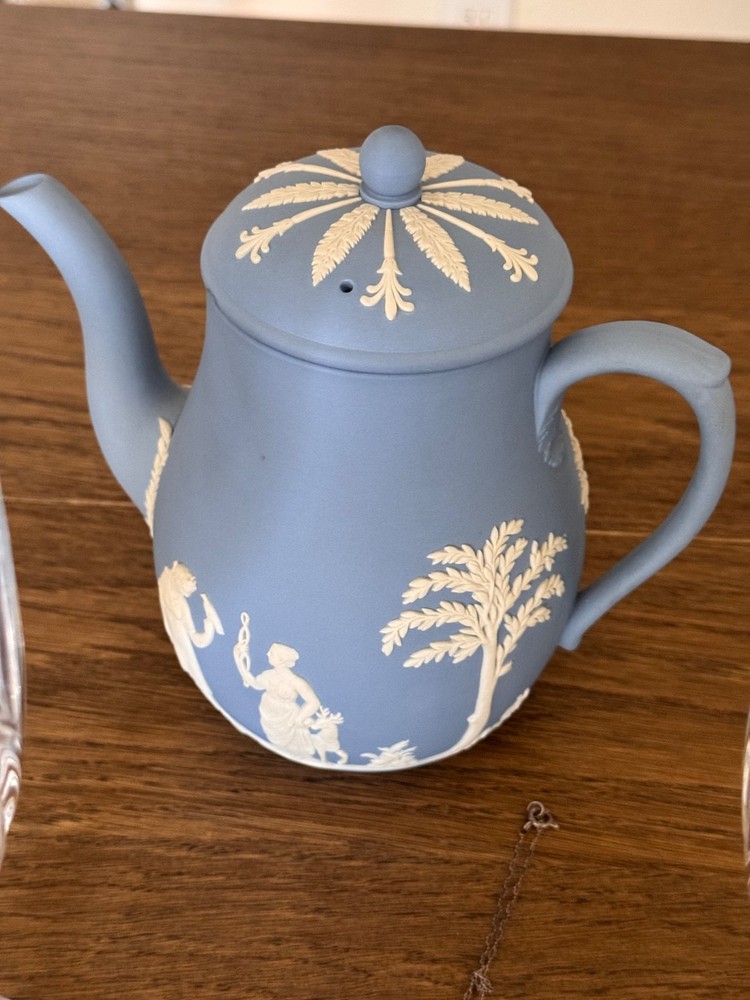 Wedgwood Light Blue Jasperware Chocolate Coffee Pot Tea Lid Made in England VTG