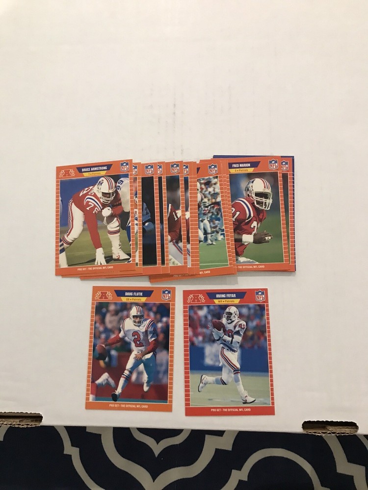 1989 Pro Set Football Series 1 New England Patriots Team Lot 24 Flutie RC +468 B