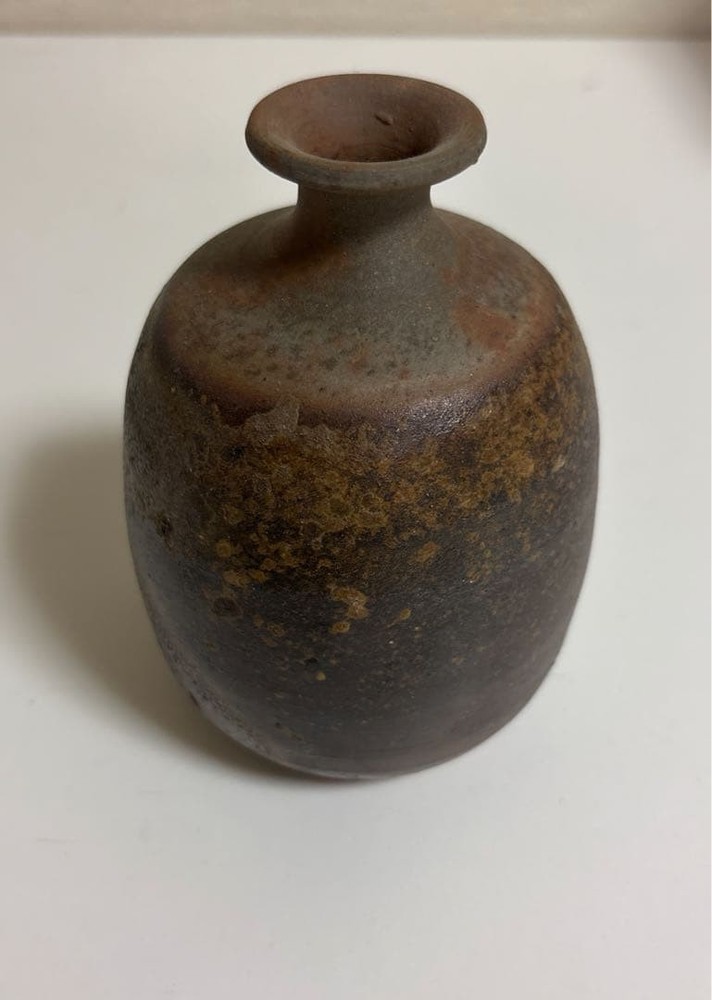 Bizen Ware Sake Bottle 12cm Traditional Japanese Pottery