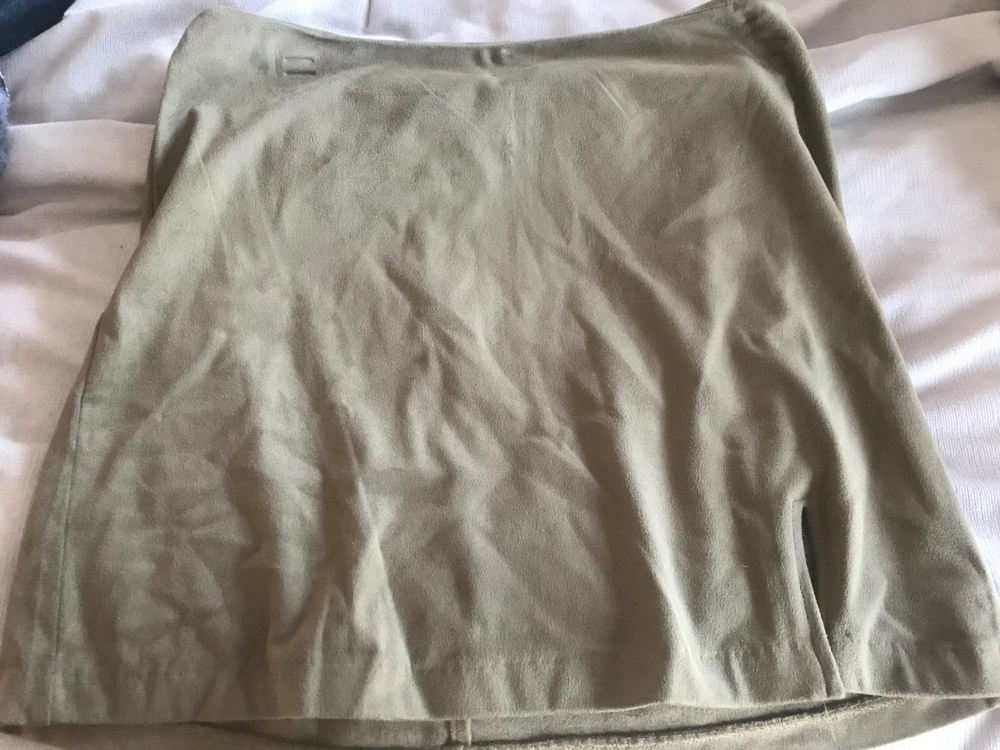 Forever 21 Women Green Sued Skirt M CLO008