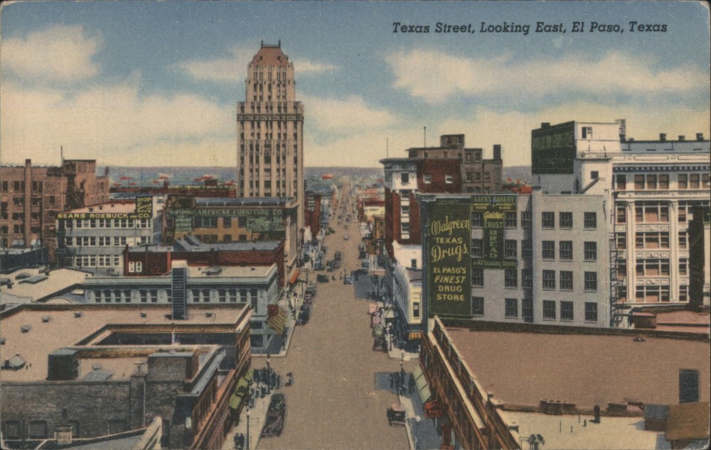 El Paso, Texas TX Street, Looking East 1945 Palmer Original Vintage Postcard