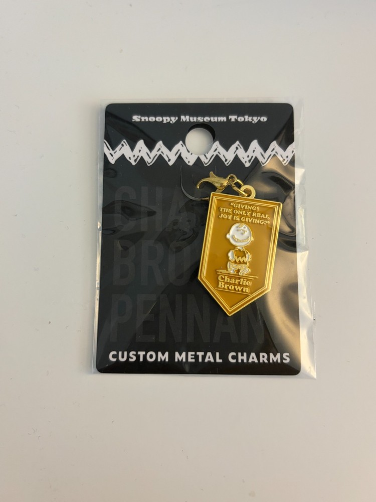 Snoopy Museum Tokyo Peanuts Charlie Brown Custom Metal Charm Japan Exclusive!