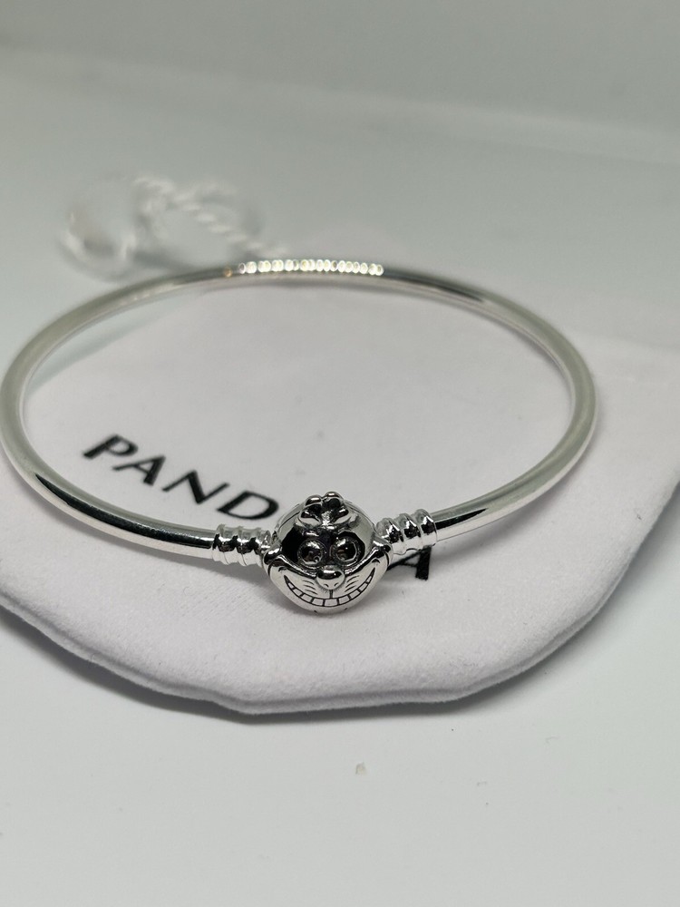 Pandora Disney Alice in Wonderland Cheshire Cat Charm Bracelet 18cm Silver Bangle