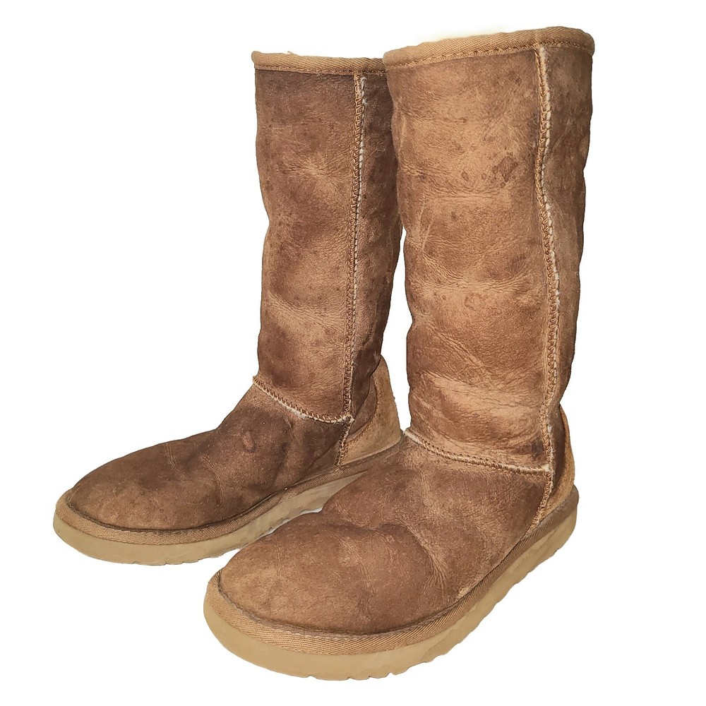 UGG Australia Classic Shearling Suede Cute BOOTS Womens Size 7 Chestnut Used