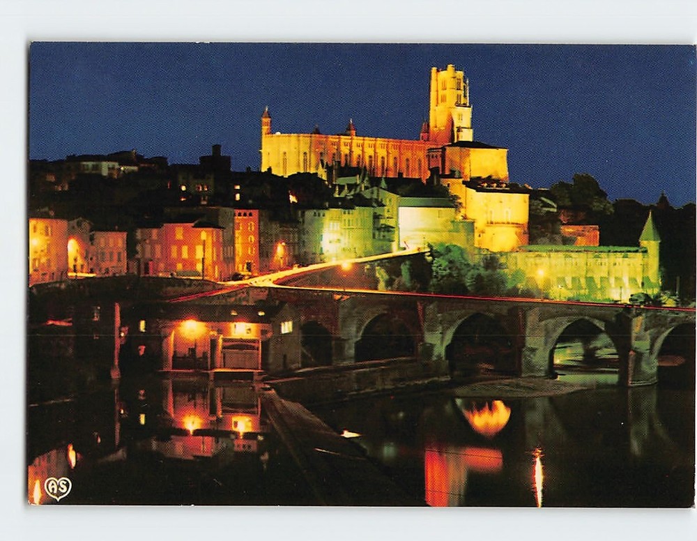 Postcard E lairage de nuit sur la Basilique Ste. Cécile Albi France