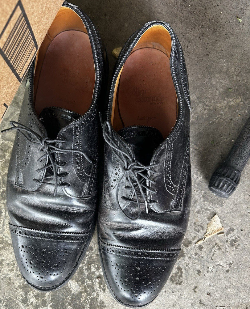 Allen Edmonds Men’s 11.5 Black Leather Brogue Lace-Up Oxford Dress Shoes