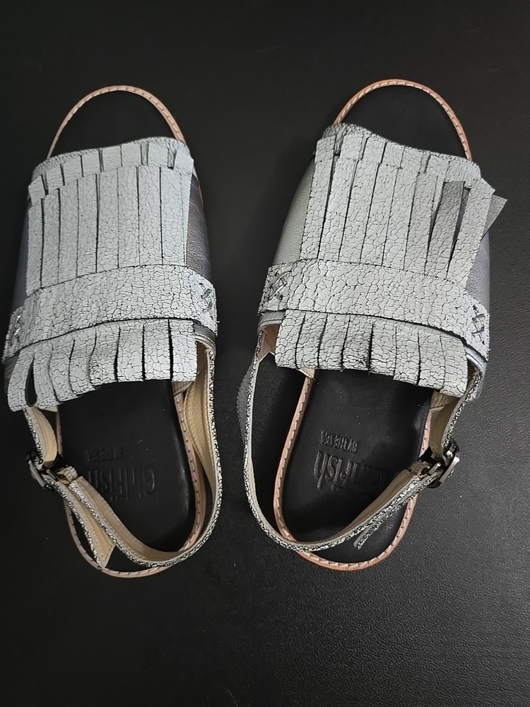 White & Silver Leather Girlfish Sandals - Preloved Condition
