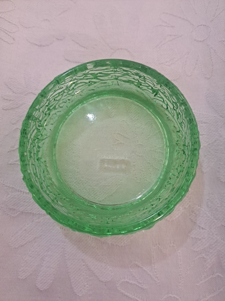 Vintage Avon Green Glass Jewelry Trinket Soap Dish Candle Holder Floral Embossed