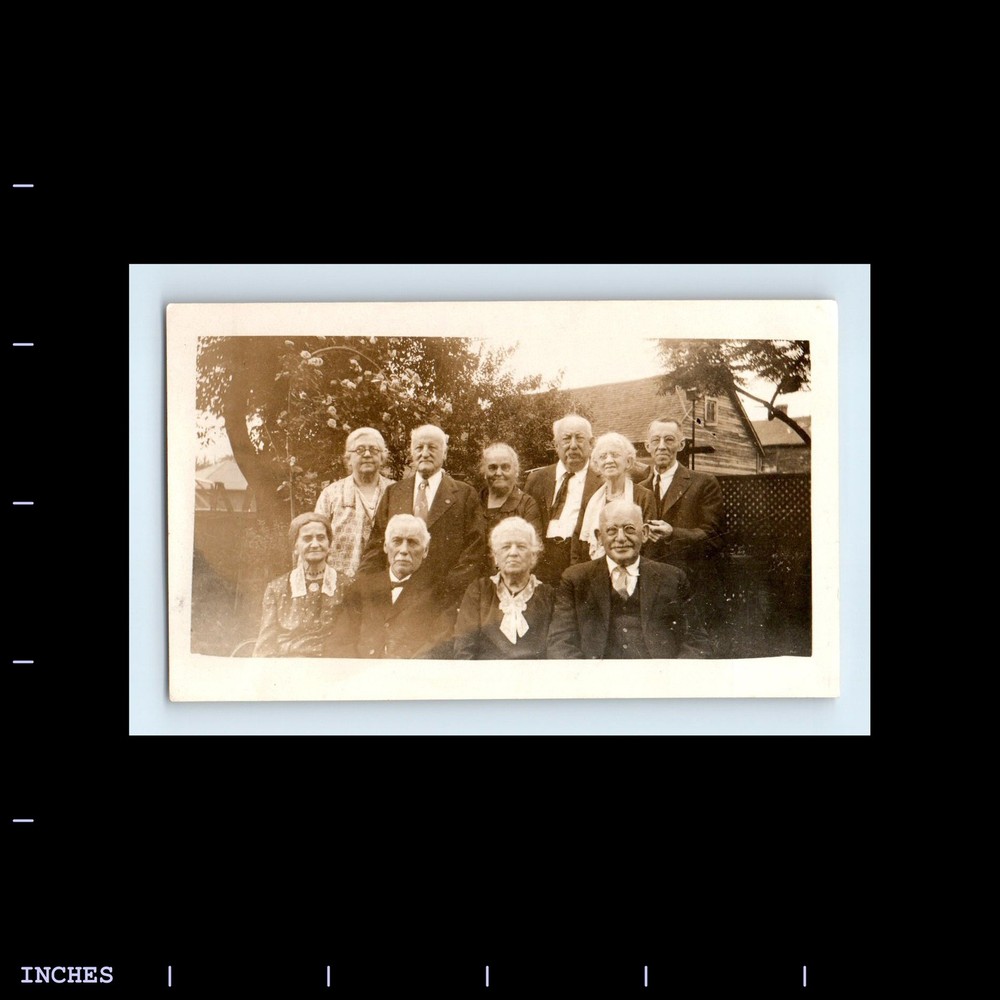 Old Vintage Photo OLDER MEN WOMEN GROUP PICTURE VOELKER SAUNDERS