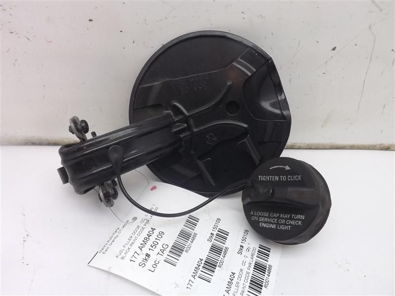 GRANDCHER 2004 Fuel Filler Door 144866