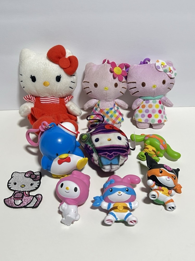 Sanrio Mini Figure & Toy Lot – Hello Kitty, My Melody, Kuromi, Cinnamoroll TMNT