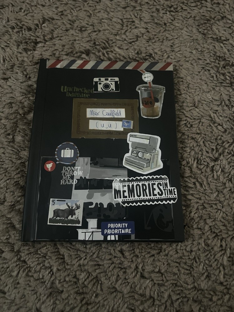Rare Square Enix Life Is Strange 1 Original Limited Edition Artbook Picture Book