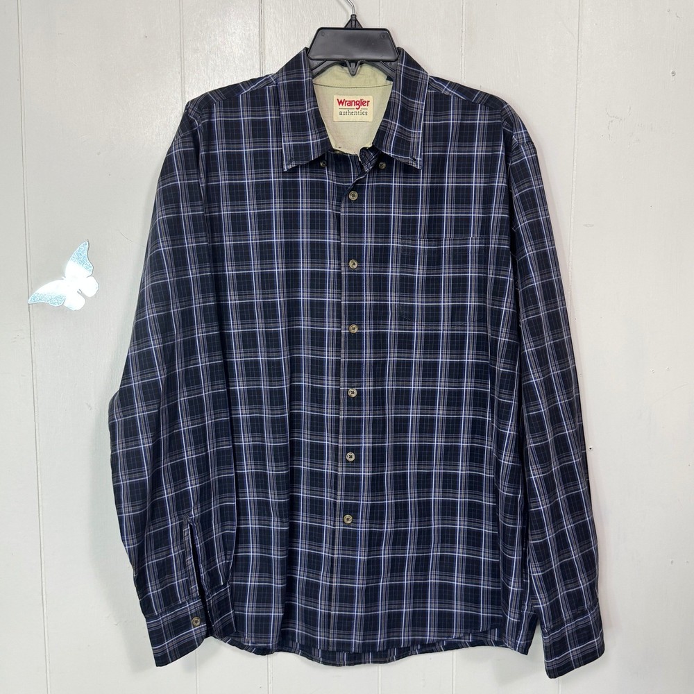 Wrangler Authentics Men's Long Sleeve Plaid Button Up Shirt Size Large Pocket